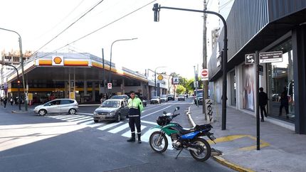 Agentes de Tránsito informaron a conductores y peatones.