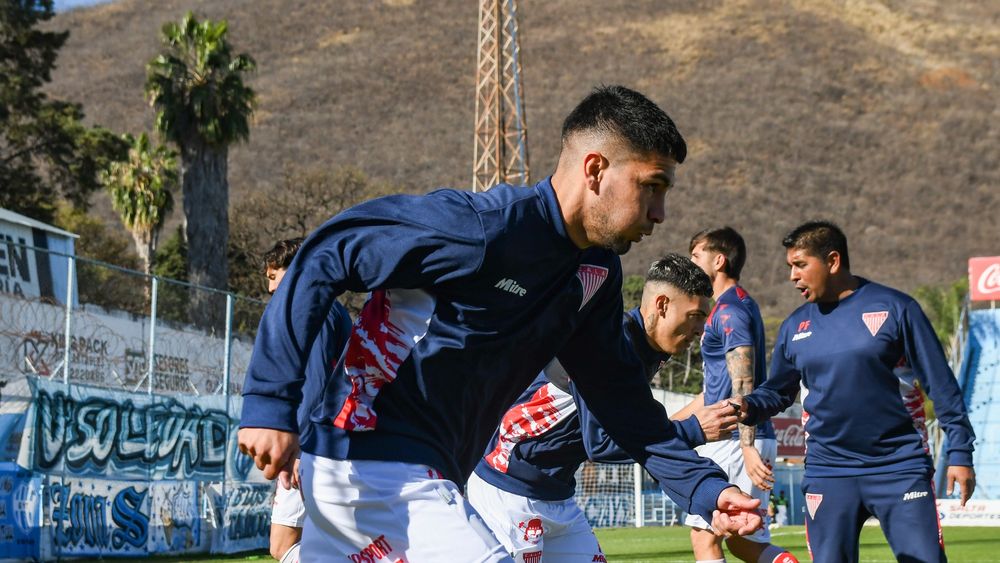 Los Andes vovlerá en la primera semana de enero. Los Andes vovlerá en la primera semana de enero.