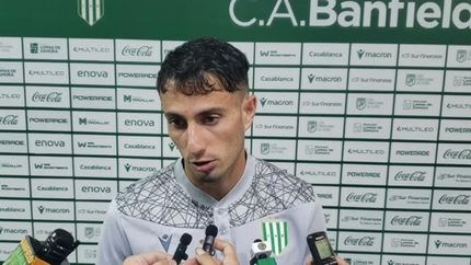 Santiago López García no se rinde ante el presente adverso de Banfield. Santiago López García no se rinde ante el presente adverso de Banfield.