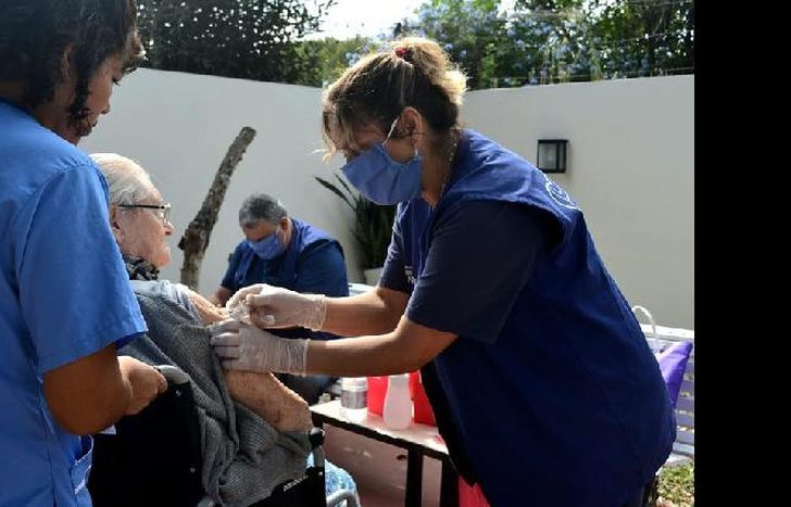 el Municipio de Lomas concurrirá hoy a las casas para aplicarles la dosis de forma gratuita
