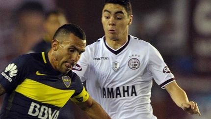 Boca eliminó a Lanús de la Copa Argentina en el 2015 con goles de Carlos Tevez y Nicolás Lodeiro.