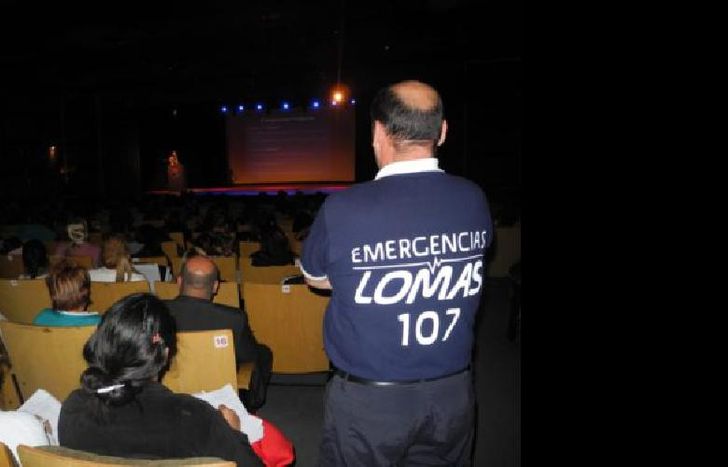 podrán sumarse estudiantes y trabajadores de la salud.