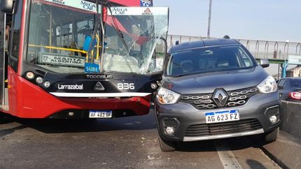 Así quedaron los vehículos tras el choque.