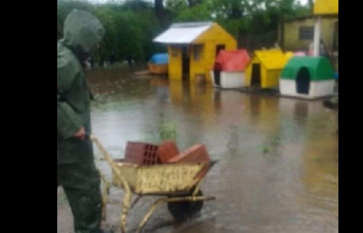 Aún no bajó el agua.