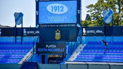 Asi luce la nueva platea de Temperley. Asi luce la nueva platea de Temperley.