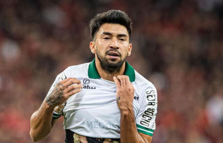 Marcelino Moreno ya empezó a entusiasmar en Lanús.