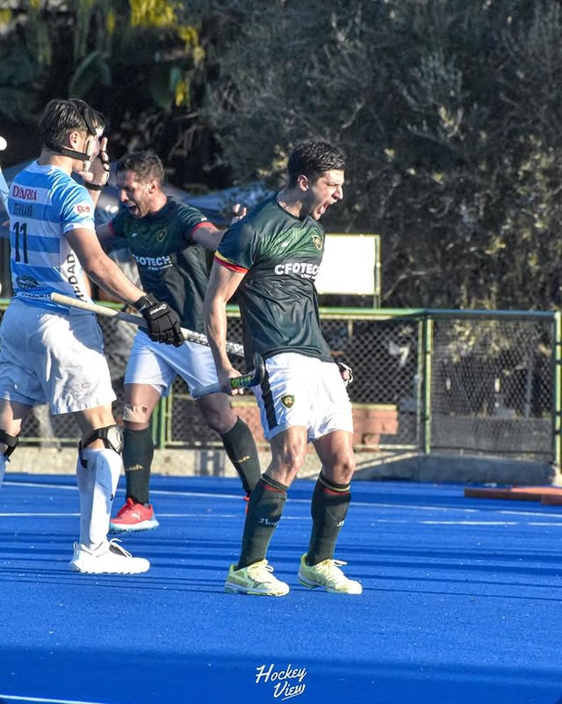 Uno de lo goles de Lomas Athletic.