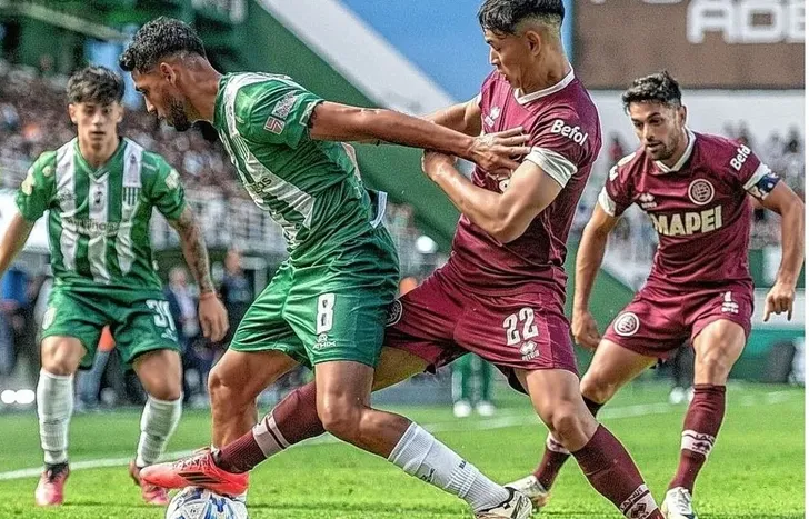 La rivalidad entre Banfield y Lanús, una de las más calientes del fútbol argentino.
