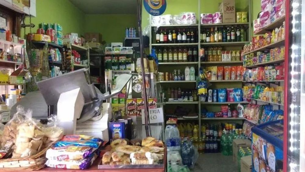 El 60% de consumo de alimentos envasados es en almacenes.