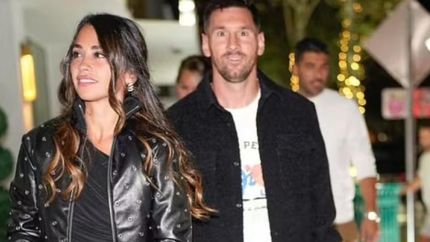 Antonela Rocuzzo y Lionel Messi.