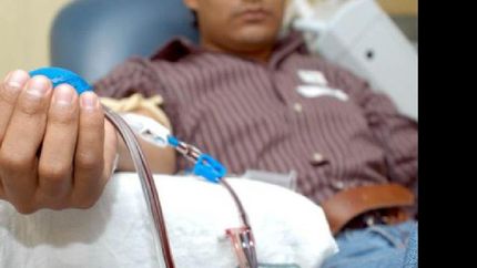 No es necesario ir en ayunas.