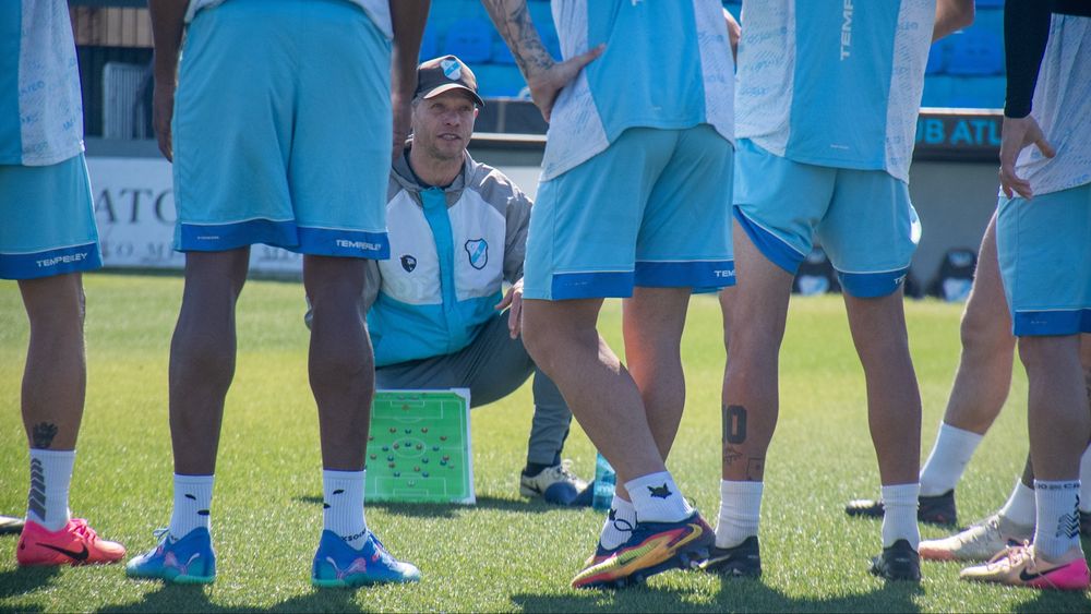 Buenas noticias para el entrenador de Temperley Nicolás Domingo.&nbsp;