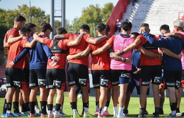 Dos a disposición para Lemos.