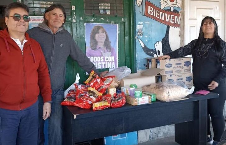 Recibieron ayuda de los padrinos solidarios.