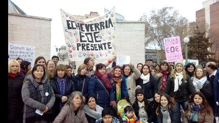 en pleno receso, docentes reclaman contra la precarizacion laboral