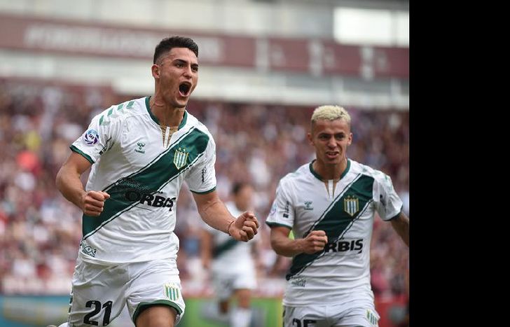 Con un gol de Carranza, Banfield se impuso 1 a 0 en el Clásico.