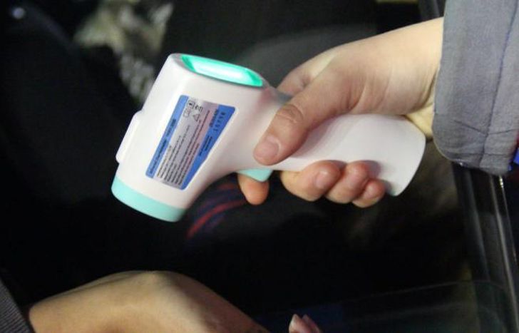 Hubo controles de temperatura.