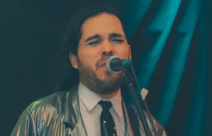 Maurie León.