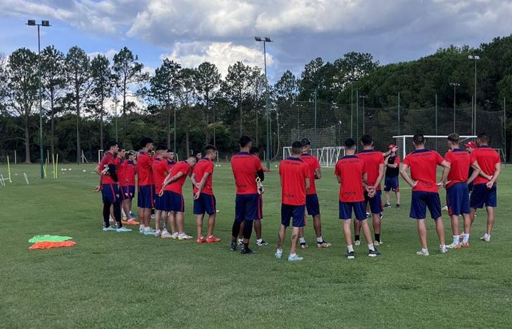 El Milrayitas realiza la pretemporada en Mercedes.