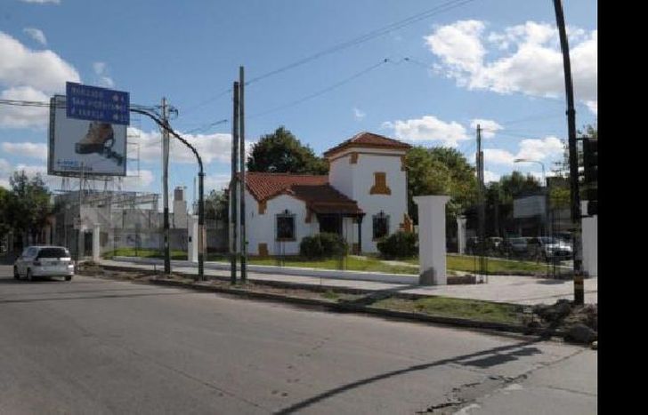 Con el tiempo, también se dedicó a los préstamos para comprar automóviles.