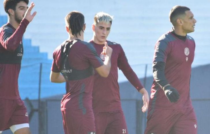 Lanús se impuso en las dos pruebas: ganó 2 a 0.