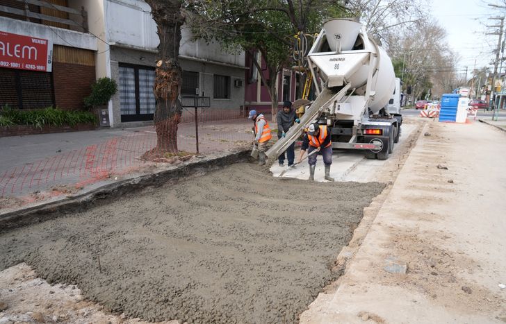 Todas las semanas hay obras de bacheo en diferentes puntos de Lomas.