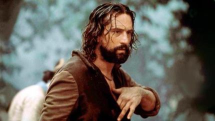 Robert de Niro, en La Misión.