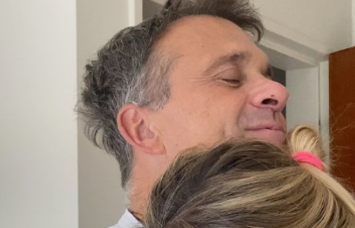 La alegría junto a su hija.