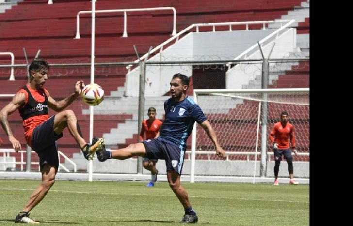 Mancinelli, ya recuperado de su lesión, jugó para los suplentes.