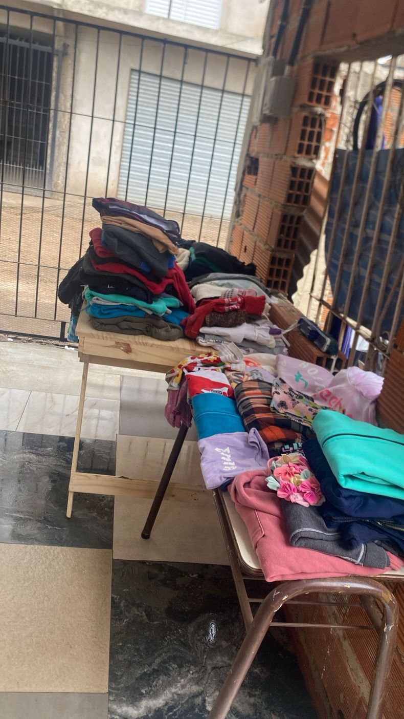 El roperito solidario en Don Orione. 