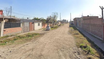 persecucion y tiroteo en centenario: dos menores detenidos