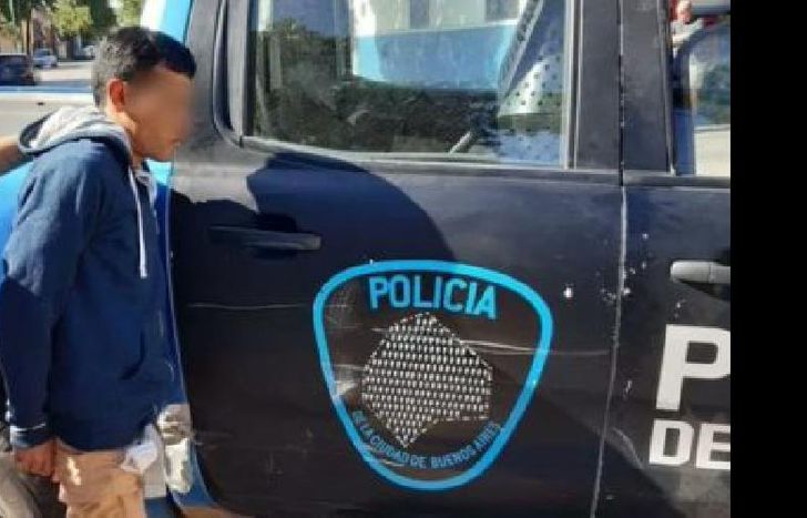 fue atacada por motochoros.