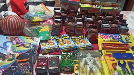 Regalos para el arbolito.