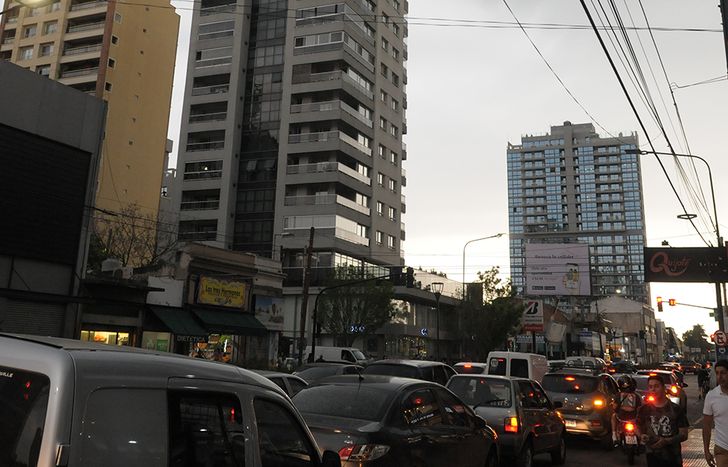 Otra semana con clima inestable y cielo gris en el AMBA.