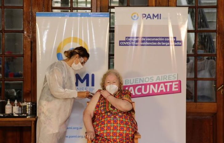 En el hogar Elías Romero de Temperley.