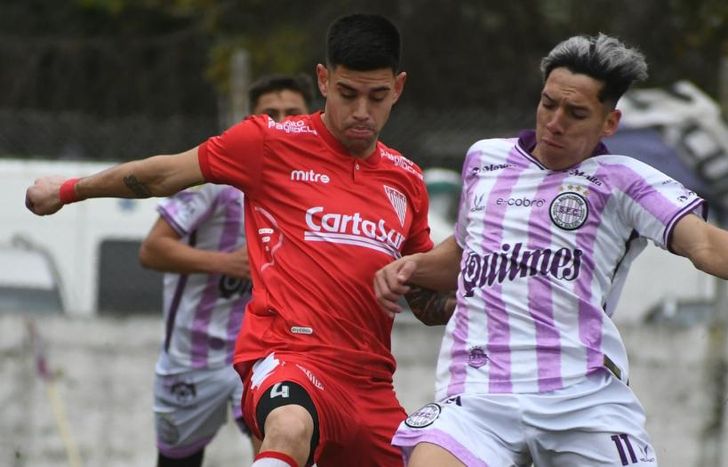 Los Andes va por la cima.