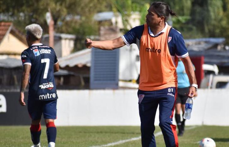 Salomón sufrió su primera derrota como DT del Milrayitas.