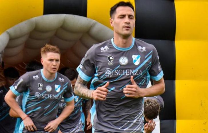 Da Campo y el presente de Temperley.