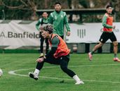 Lisandro Piñero volvió a trabajar a la par del grupo en Banfield.