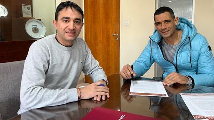 Sand firma junto a Chebel. Sand firma junto a Chebel.