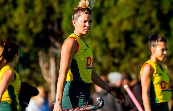 Agustina Albertario marcó tres goles para Lomas.