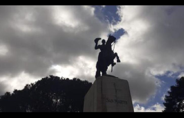 San martín tiene su monumento en la grigera.