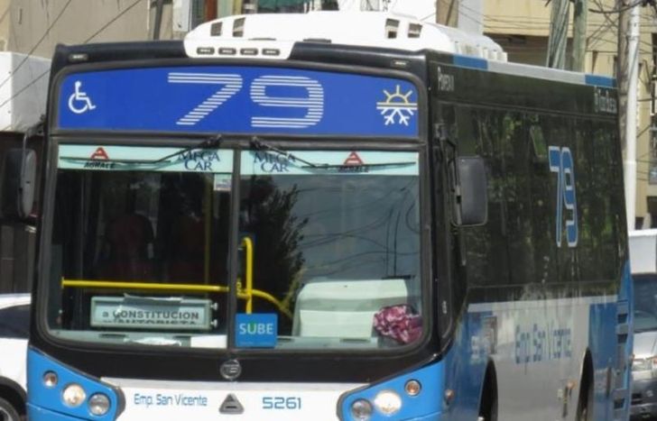 El Gobierno reduce los subsidios a las empresas de transporte para concentrar la ayuda en los usuarios.