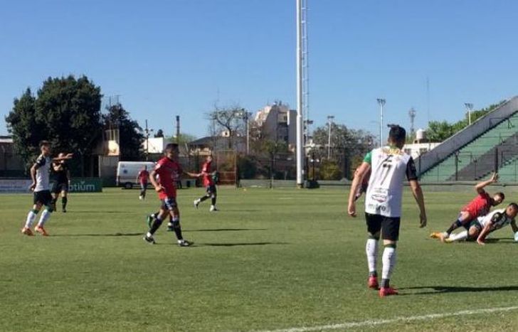 Brown no pudo con Chicago en Mataderos.