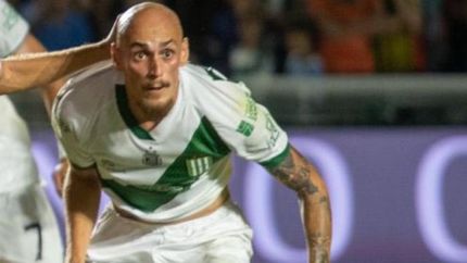 Nicolás Sosa Sánchez brindó detalles sobre la polémica jugada no cobrada por Germán Delfino.