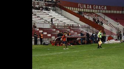con la agenda abierta para la busqueda del entrenador