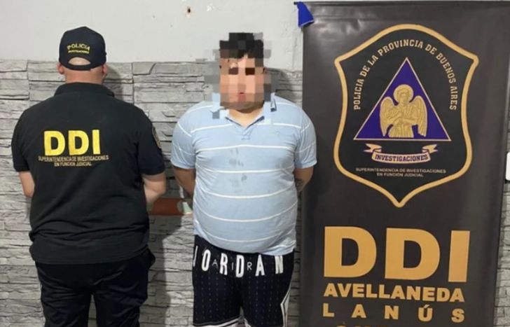 El operativo incluyó un allanamiento en Lomas de Zamora.