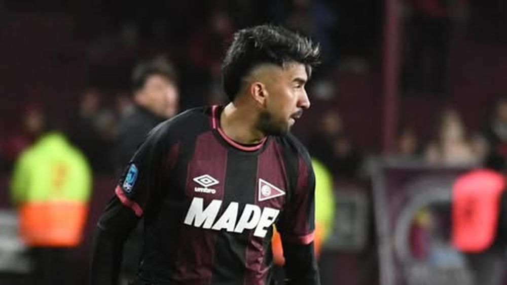 Marcelino Moreno regresó en Lanús tras la lesión.