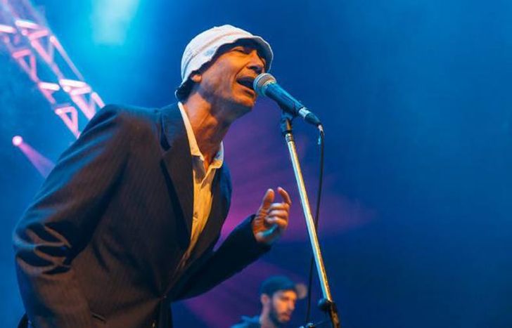 El Cabra, líder de la banda.