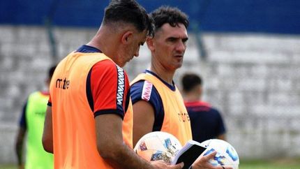 El entrenador de Los Andes dio la lista de los jugadores que irán a la pretemporada en Balcarce. El entrenador de Los Andes dio la lista de los jugadores que irán a la pretemporada en Balcarce.